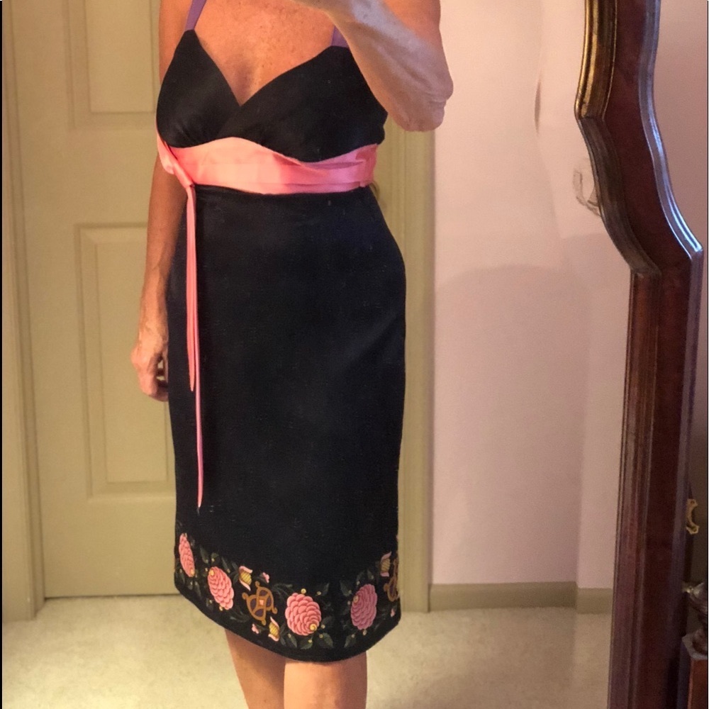 California cool-Black silk cocktail dress with contrasting straps